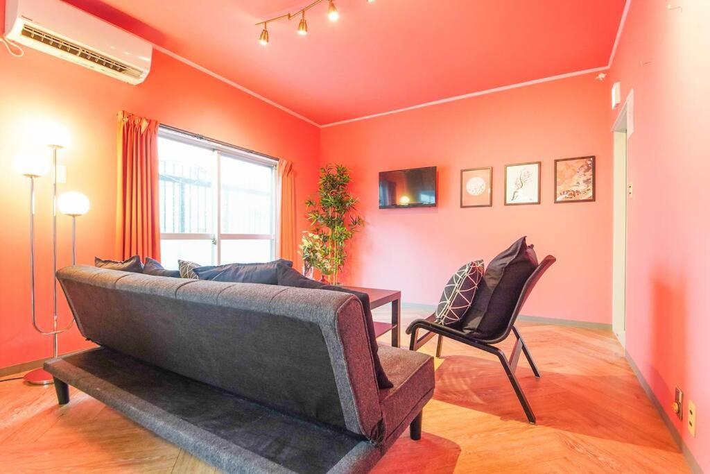 Sanacion Namba 難波千日前の5Ldk120平米 駅徒歩2分 広々バルコニーでバーベキューも可能 Apartment Osaka Luaran gambar