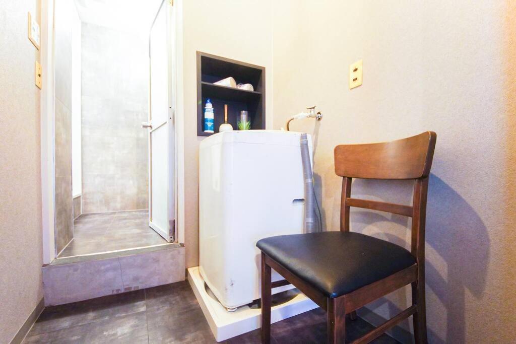 Sanacion Namba 難波千日前の5Ldk120平米 駅徒歩2分 広々バルコニーでバーベキューも可能 Apartment Osaka Luaran gambar