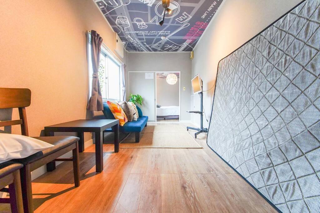Sanacion Namba 難波千日前の5Ldk120平米 駅徒歩2分 広々バルコニーでバーベキューも可能 Apartment Osaka Luaran gambar